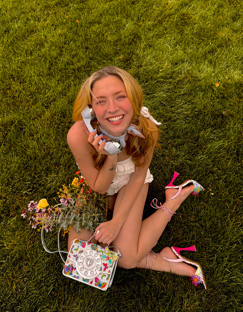 KITSCH BUTTERFLY PHONE BAG SILVER/MULTI - Image 2