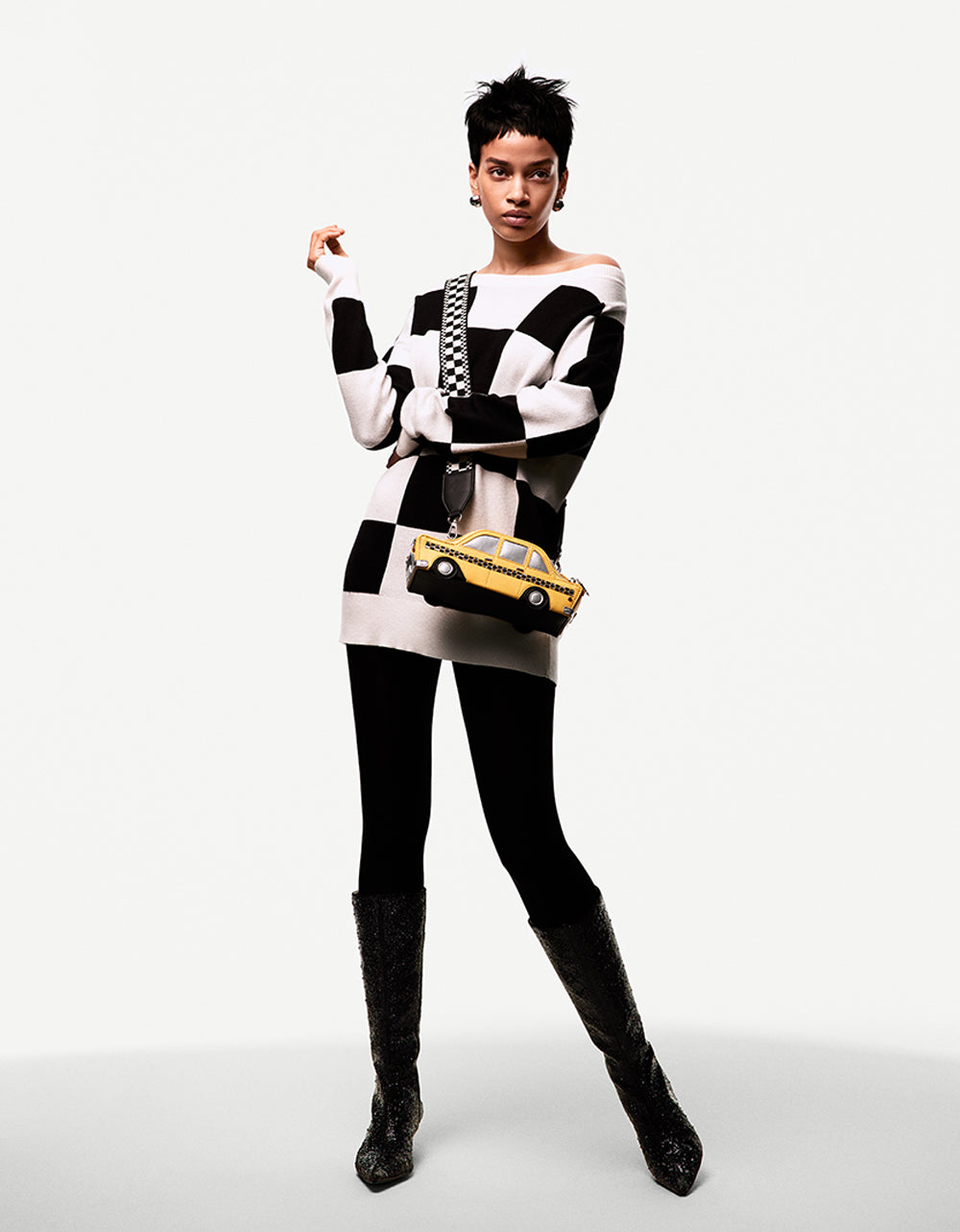 KITSCH FARE PLAY TAXI CROSSBODY YELLOW - Image 2